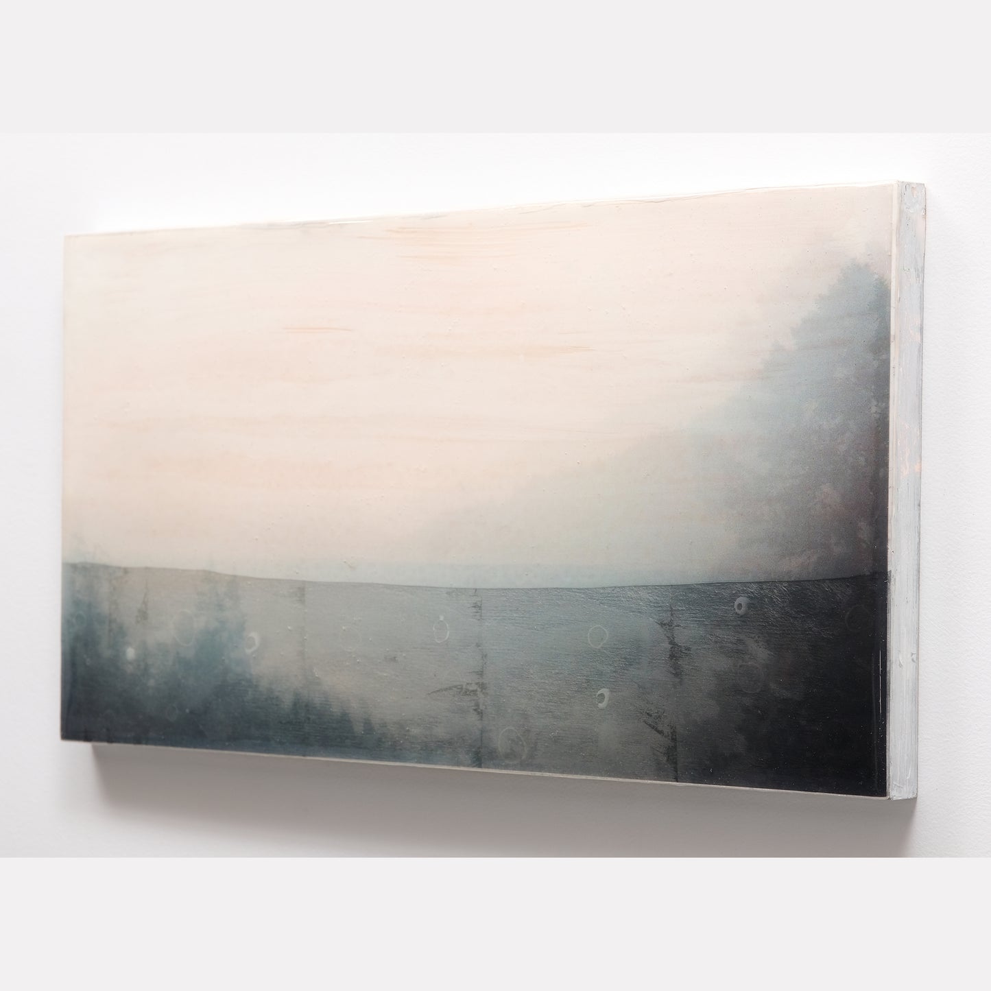 12X24 | Silver Goldstream 1.