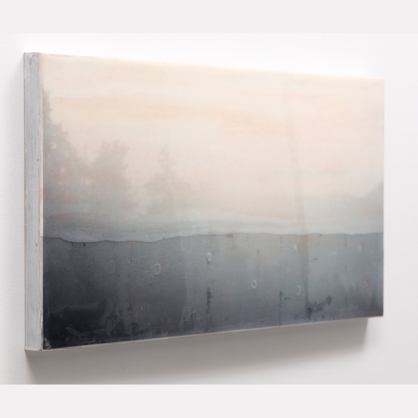 12X24 | Silver Goldstream 2.