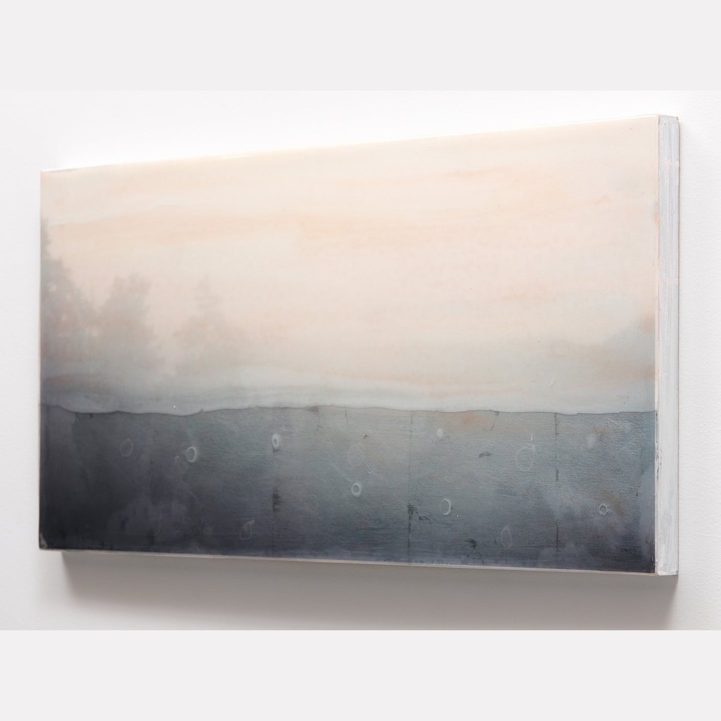 12X24 | Silver Goldstream 2.