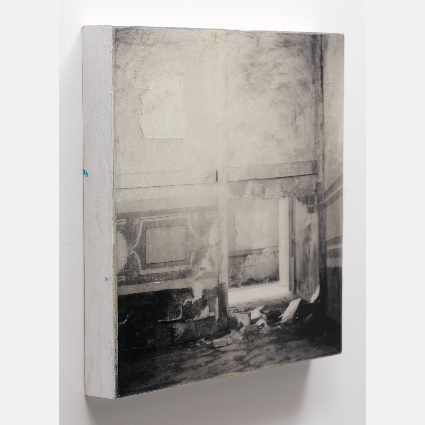14X14 | Faded Grandeur