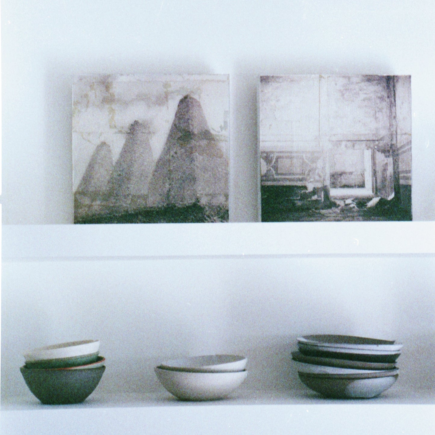 14X14 | Silver Ghosts