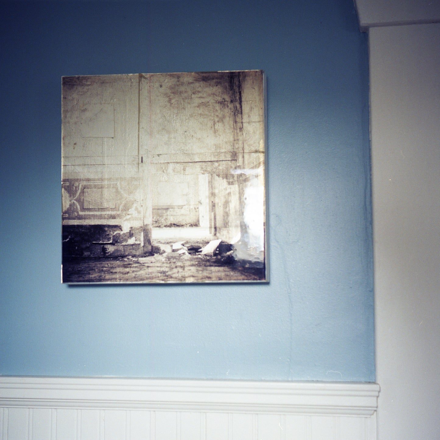 14X14 | Faded Grandeur
